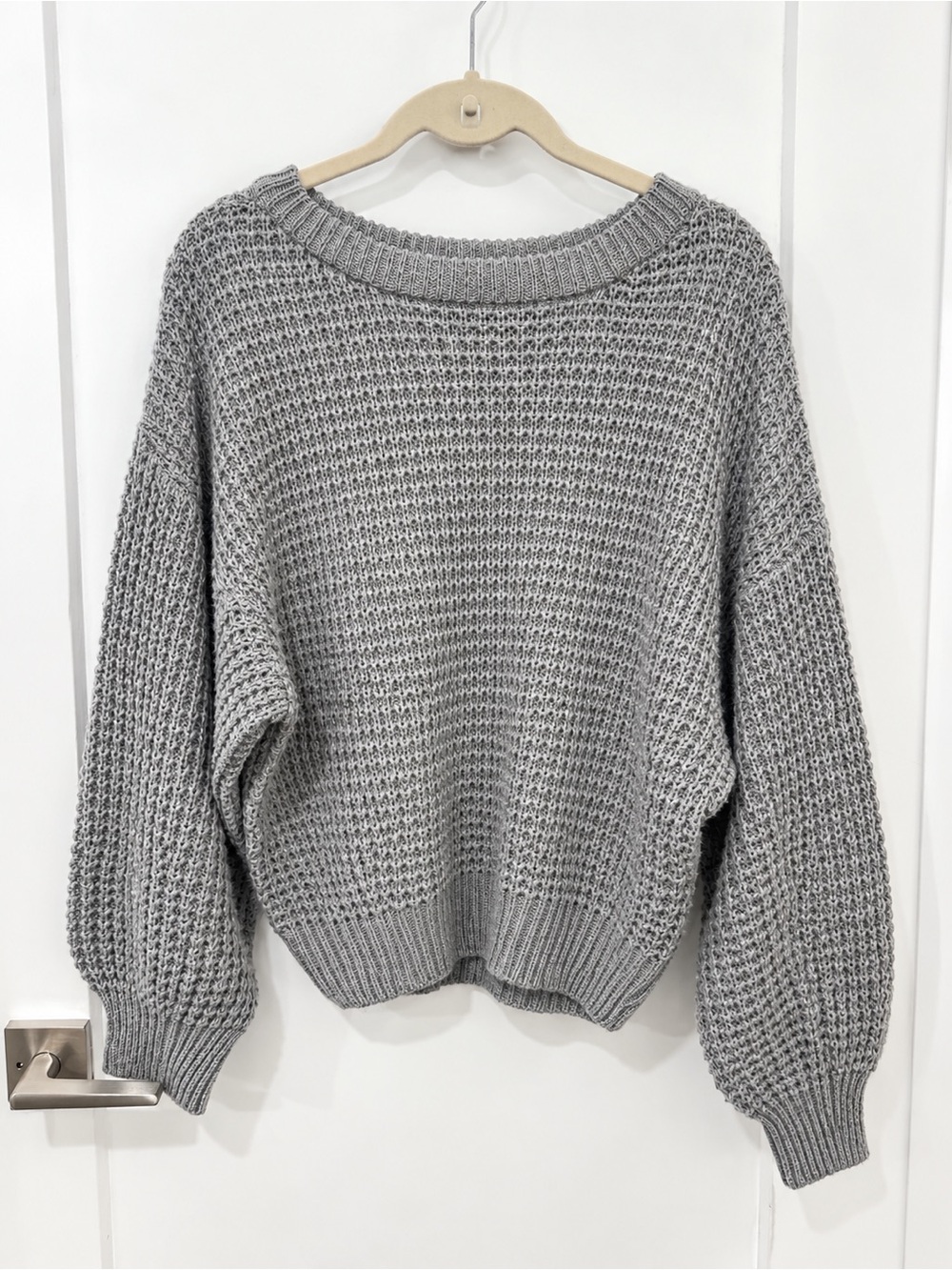 BNWOT And Search Harajuku Grey Open Knit Sweater Size M